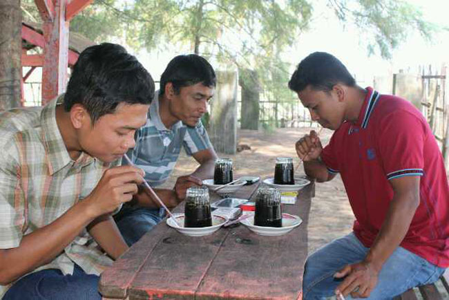 Berapa Banyak Gelas Kopi yang Dianjurkan Diminum Dalam Satu Hari